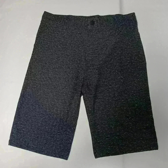 (2) Hurley Phantom Walkshorts  20". Youth size 20(XL) - Picture 3 of 8
